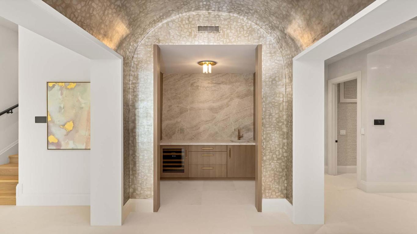 1171 S Ocean Boulevard