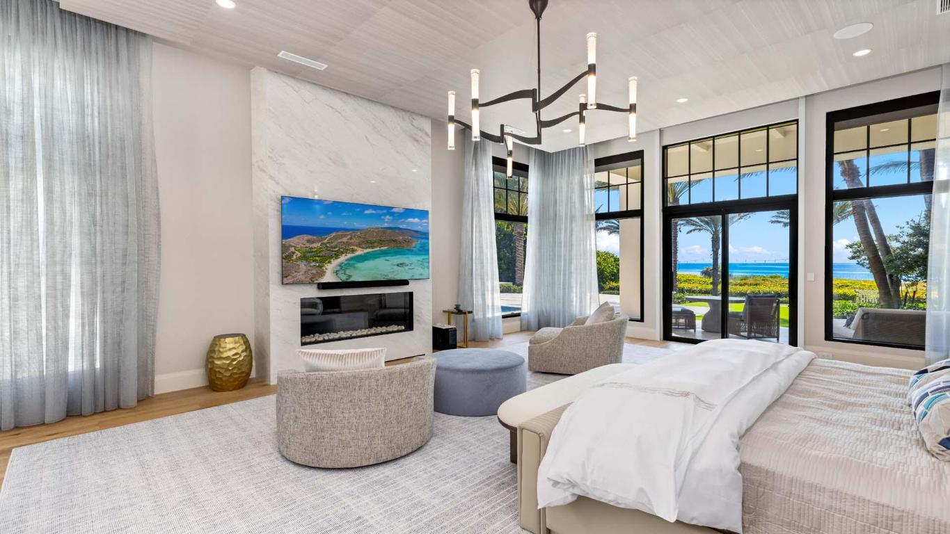 1171 S Ocean Boulevard