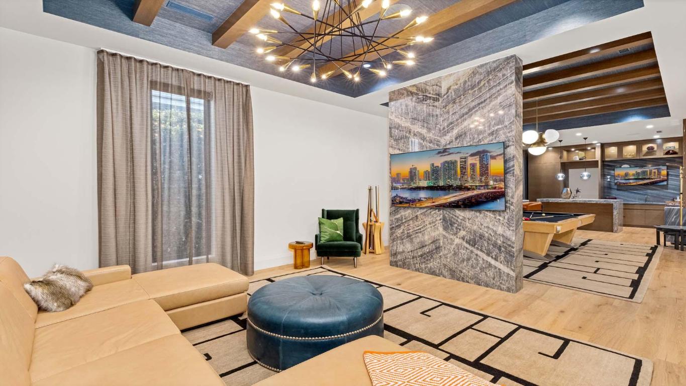 1171 S Ocean Boulevard