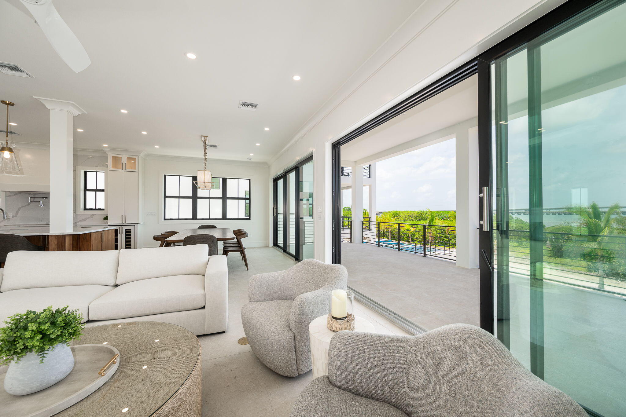 231 E Shore Drive Unit 2