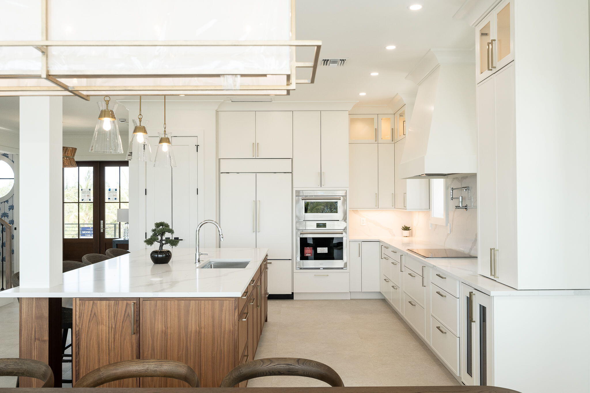 231 E Shore Drive Unit 2