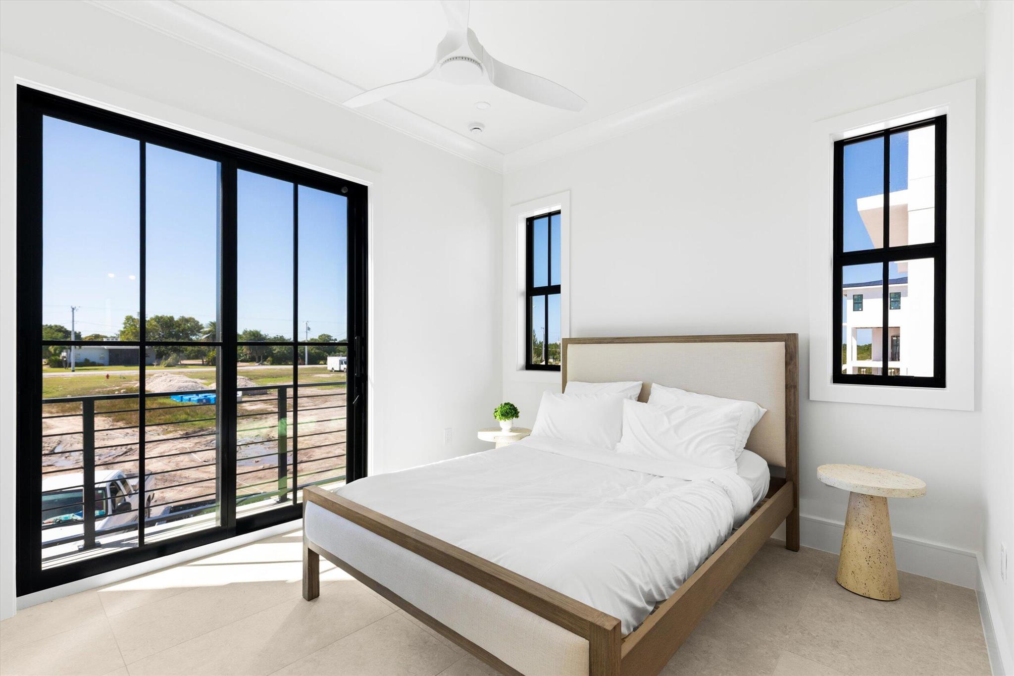 231 E Shore Drive Unit 2