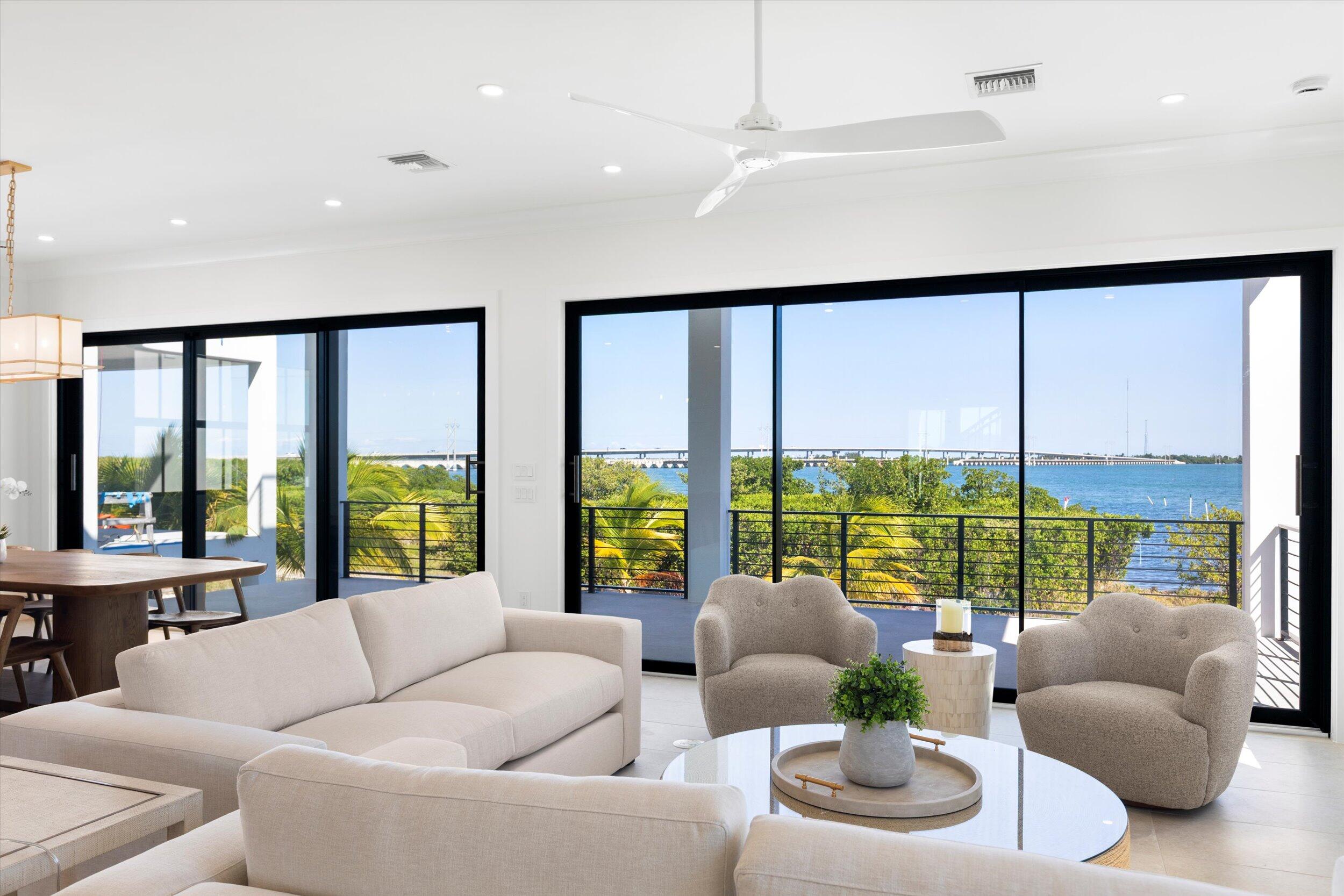 231 E Shore Drive Unit 3