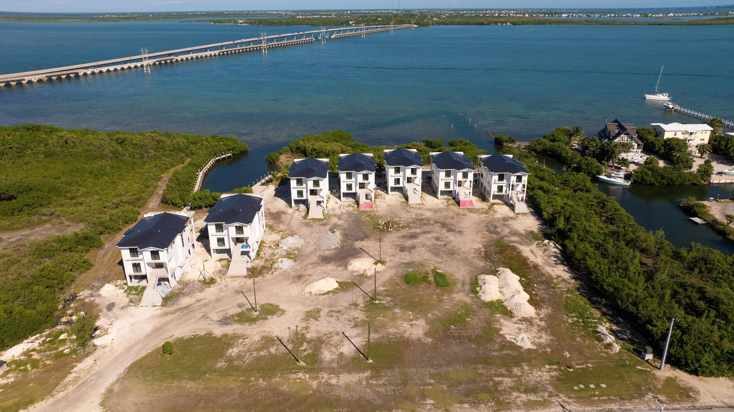 231 E Shore Drive Unit 3