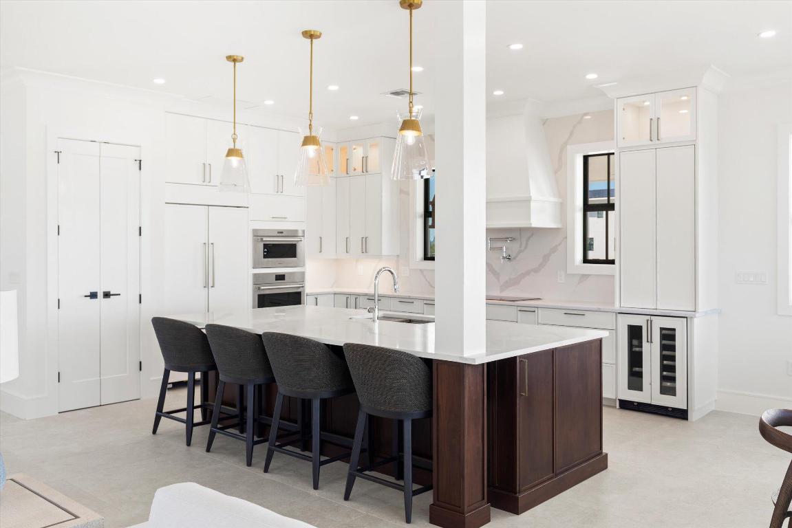 231 E Shore Drive Unit 4