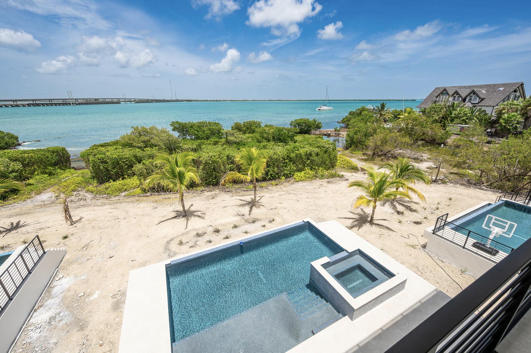 231 E Shore Drive Unit 6