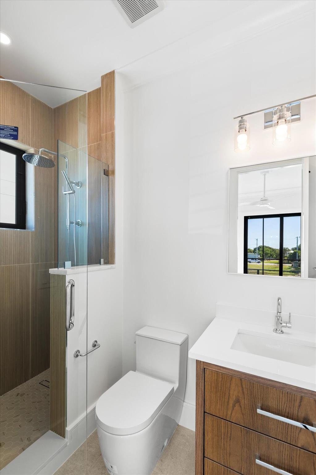 231 E Shore Drive Unit 6