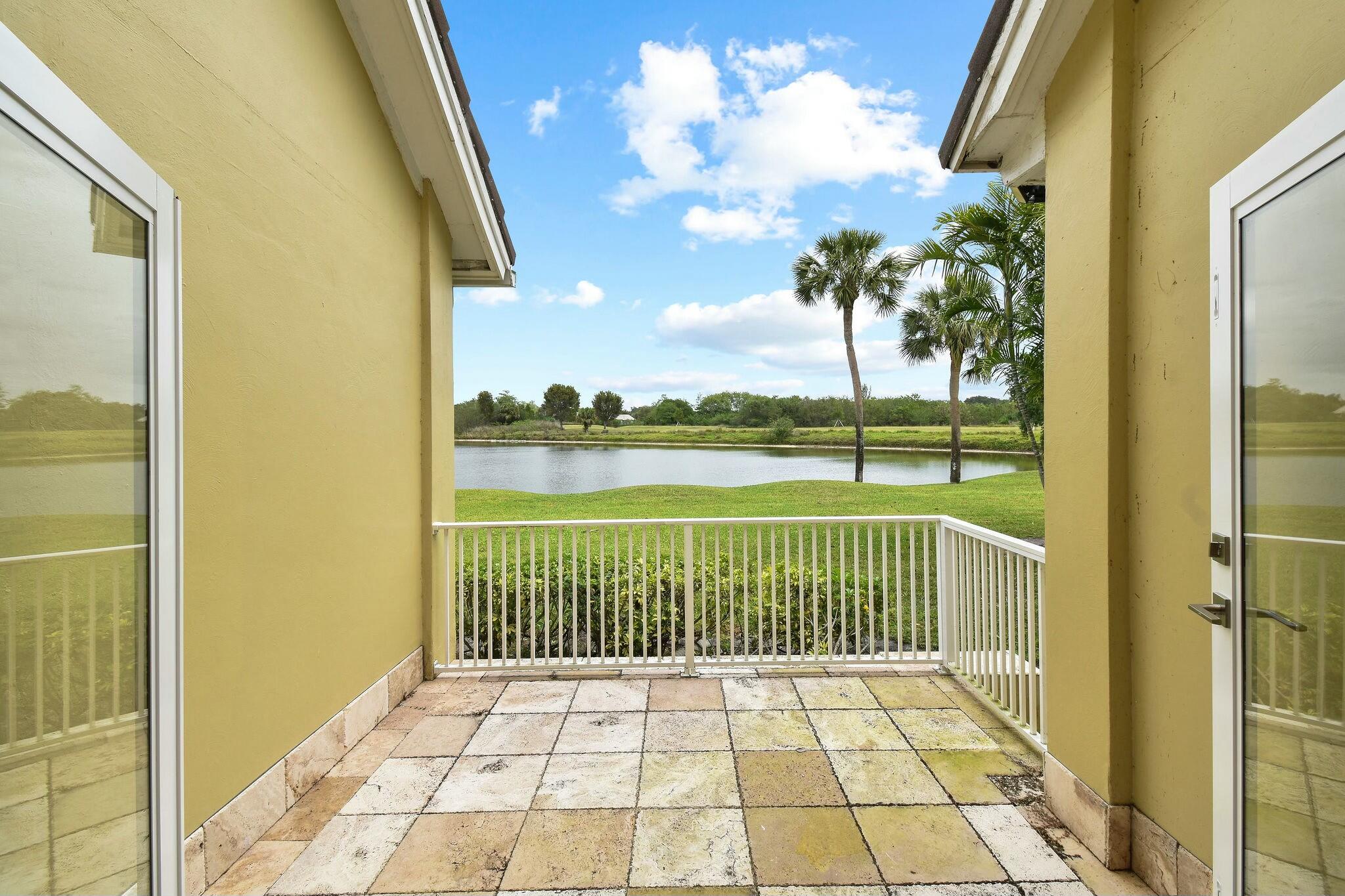 2576 Muirfield Court