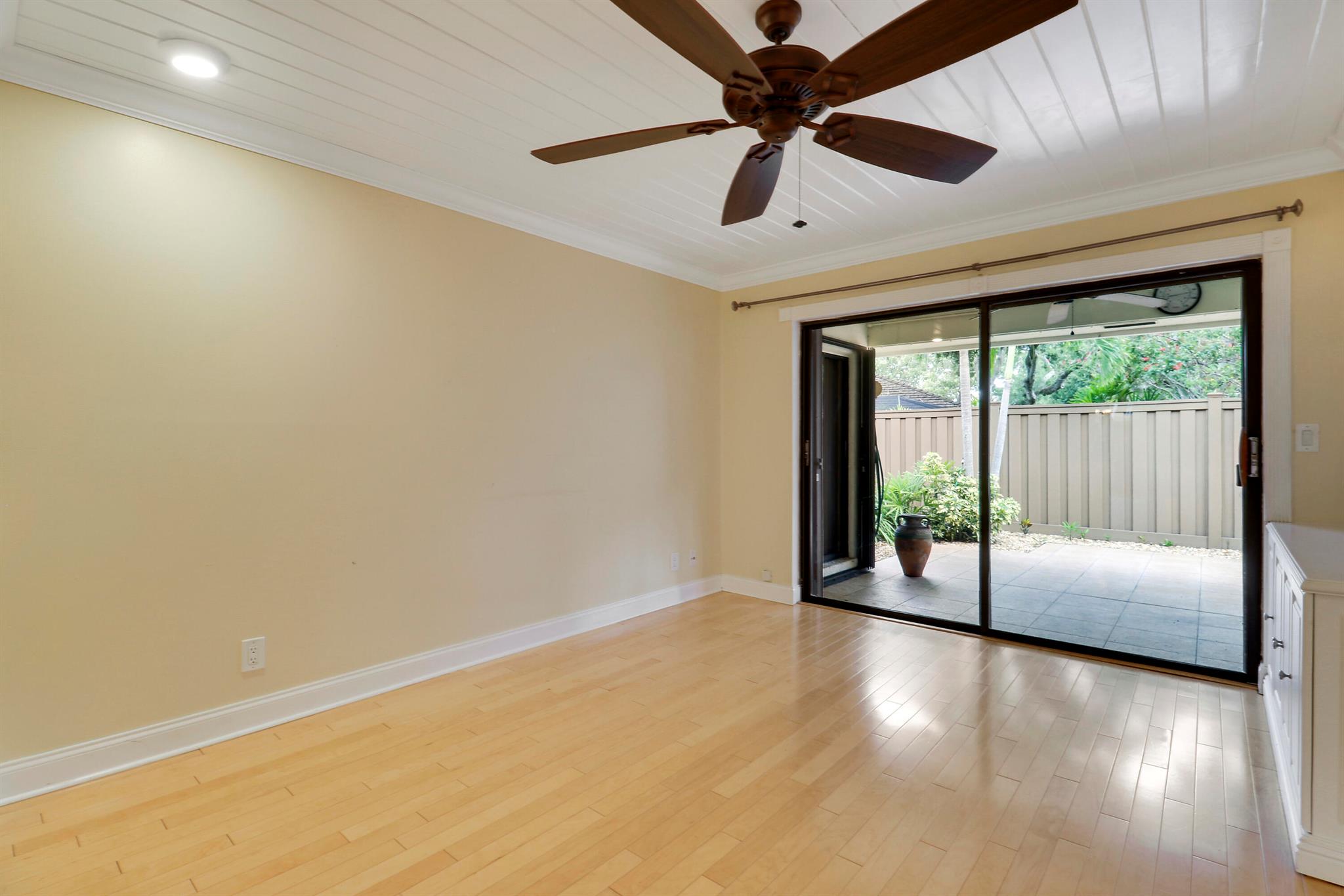 11381 Indian Shore Drive