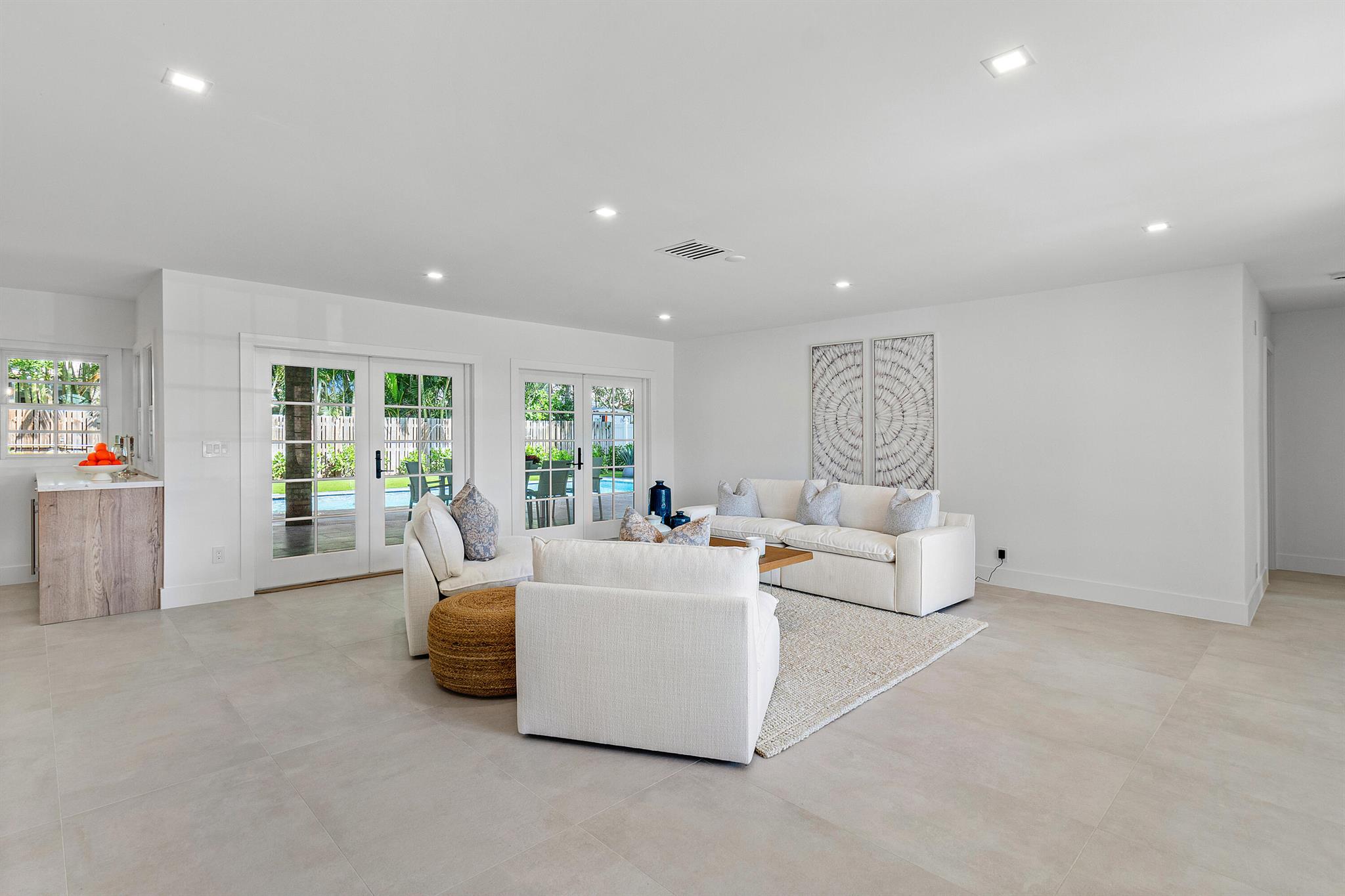 17 NW 25th Street