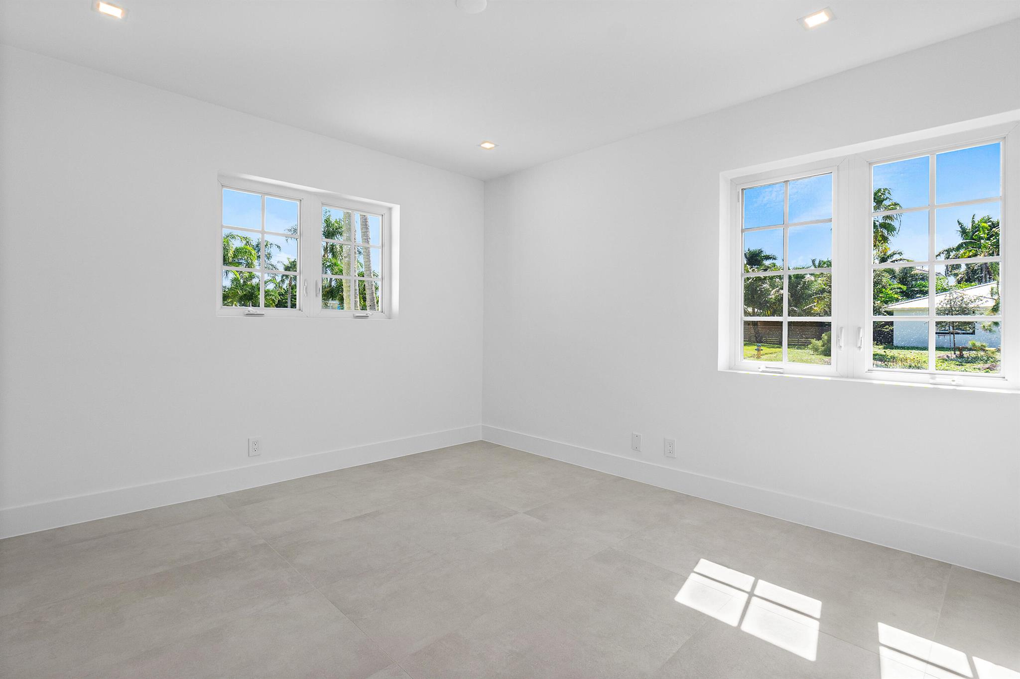 17 NW 25th Street