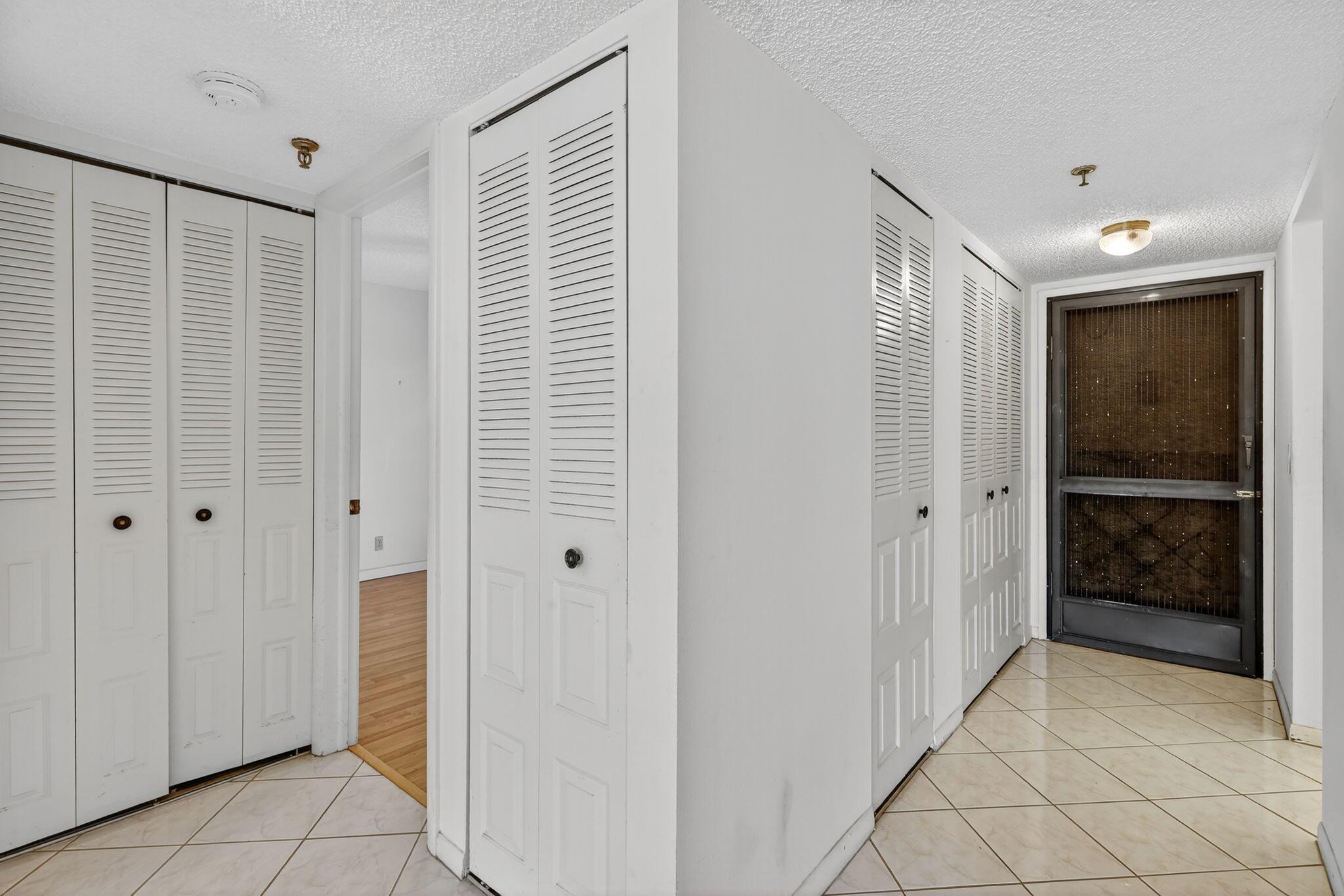 4640 Lucerne Lakes Boulevard 503