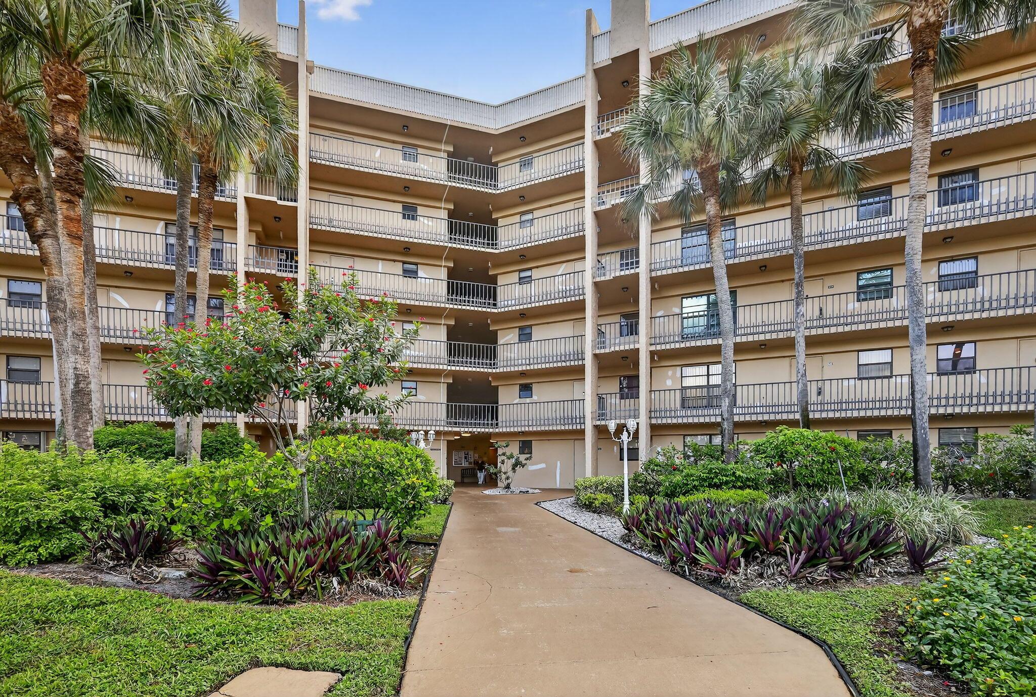 4640 Lucerne Lakes Boulevard 503