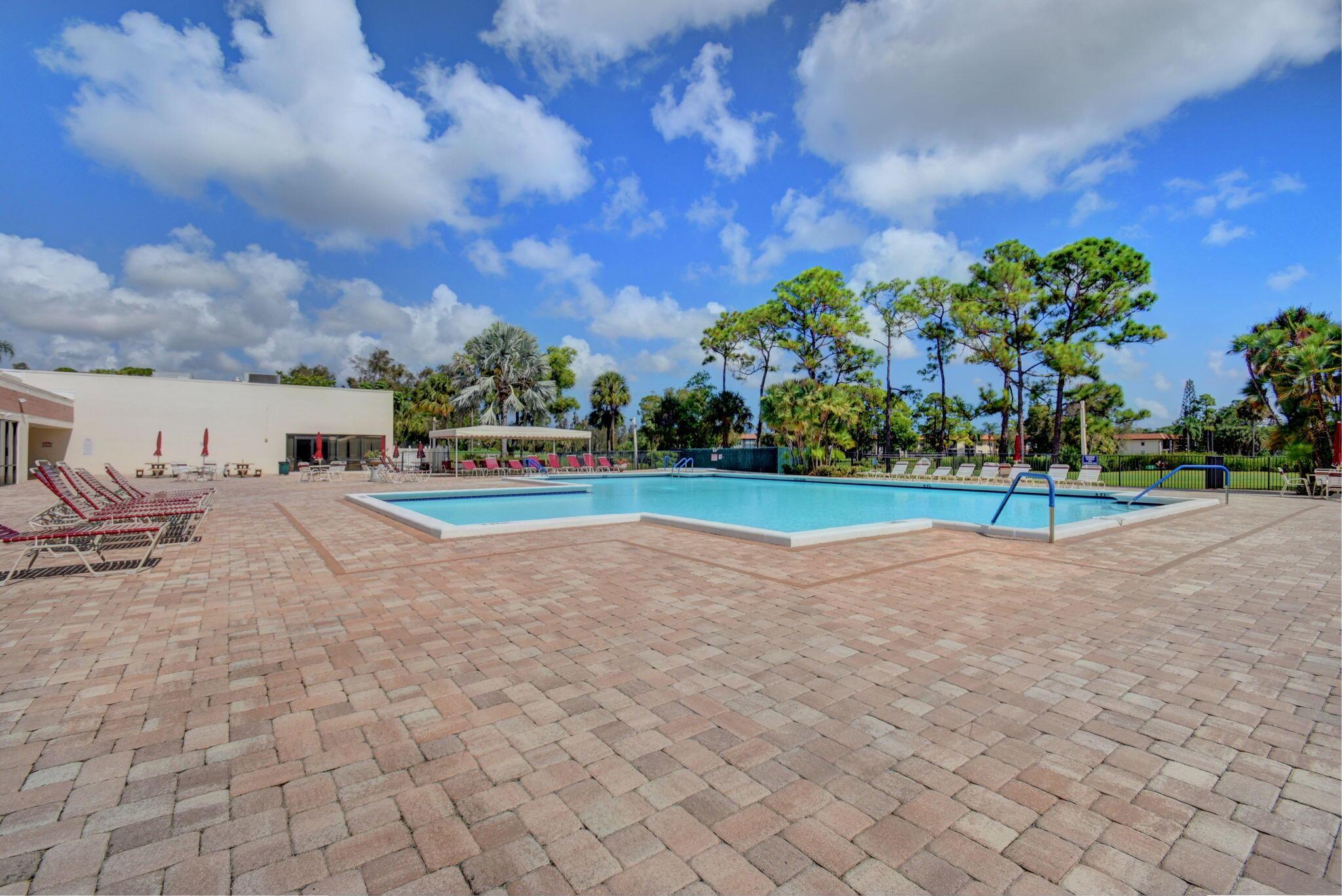 4640 Lucerne Lakes Boulevard 503