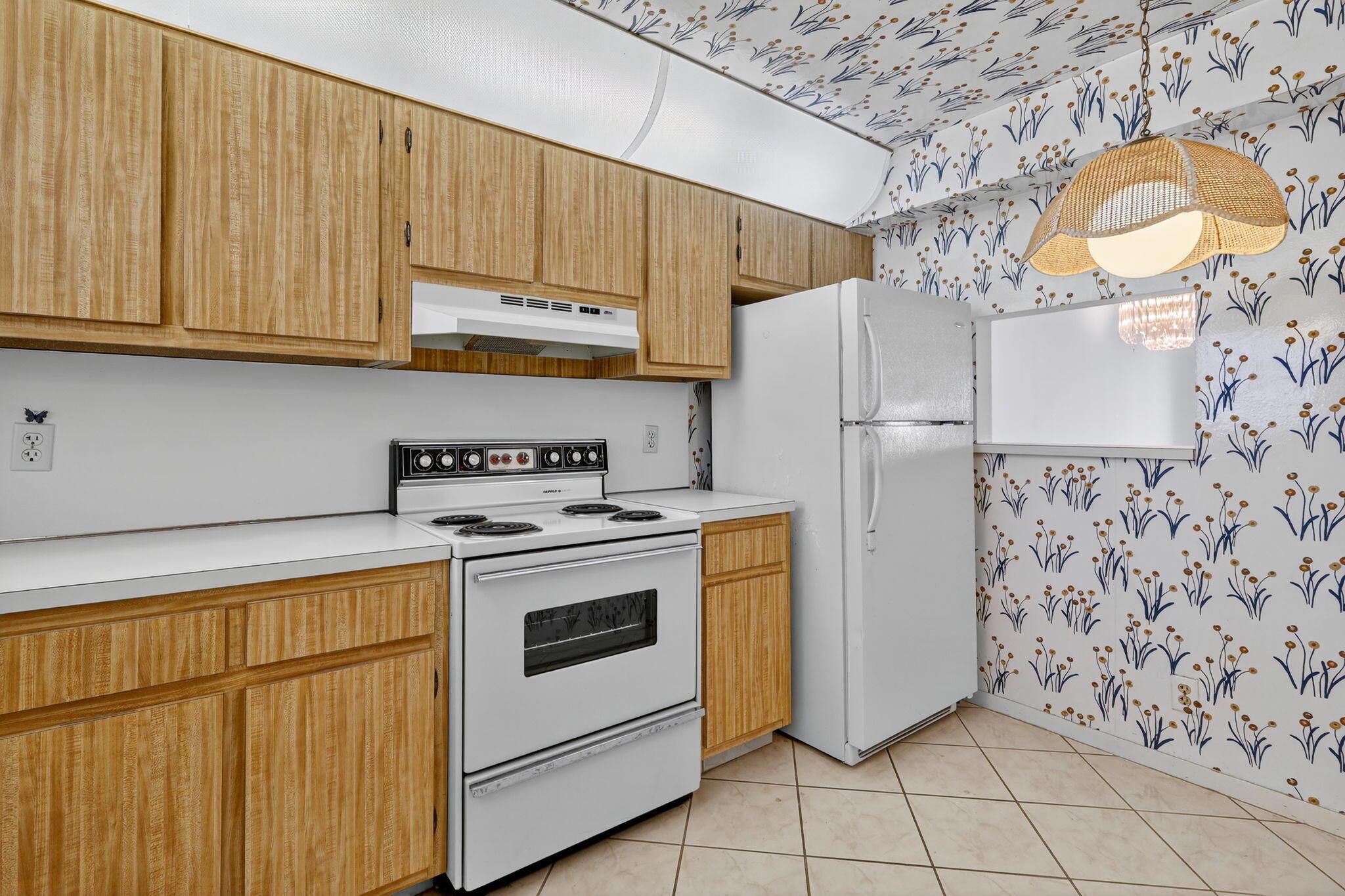 4640 Lucerne Lakes Boulevard 503