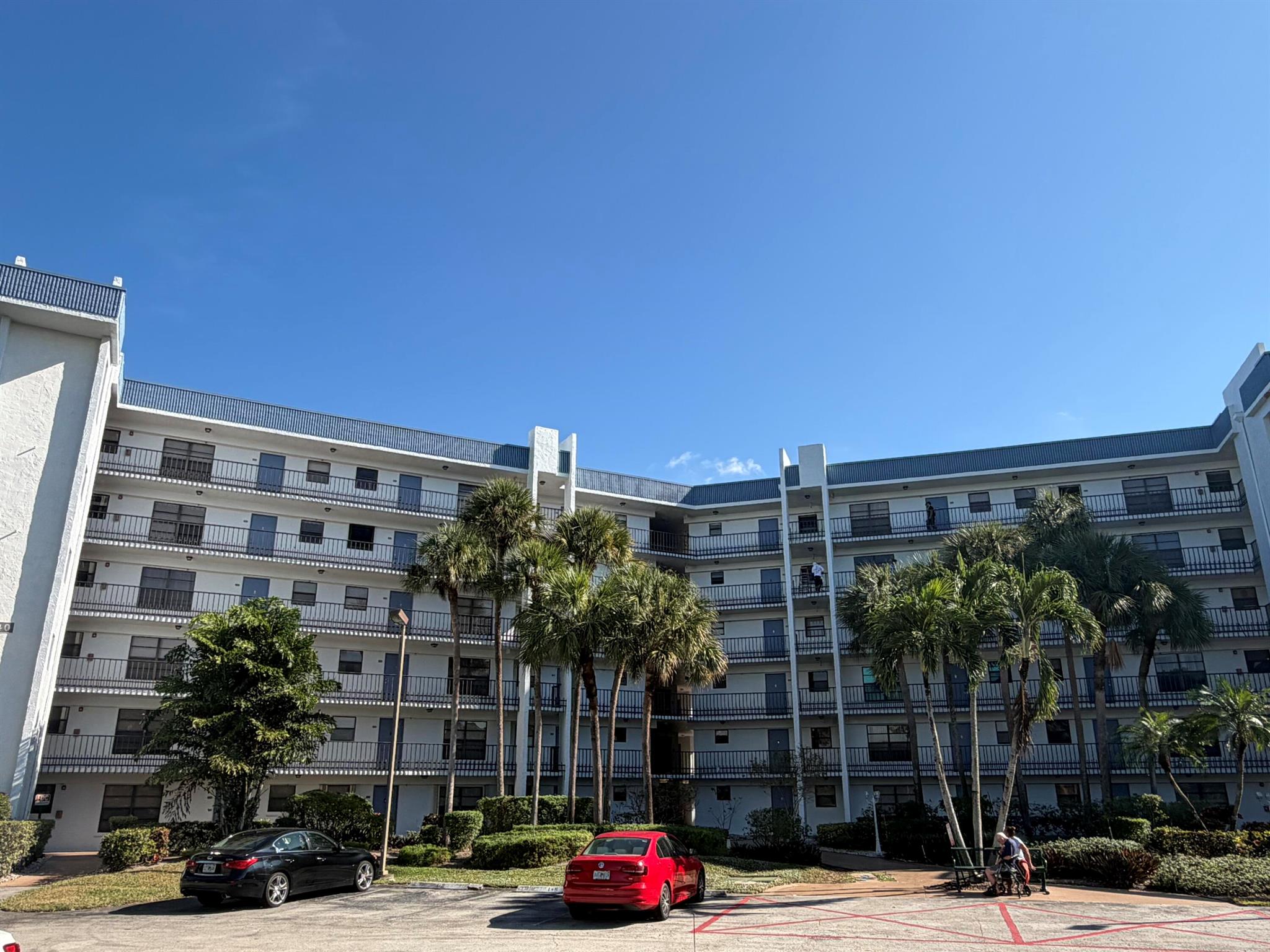 4640 Lucerne Lakes Boulevard 503