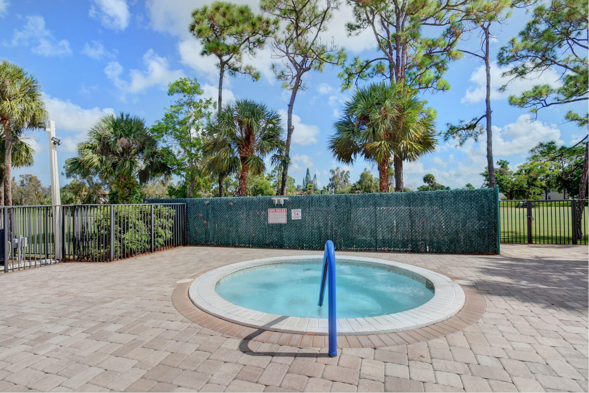 4640 Lucerne Lakes Boulevard 503