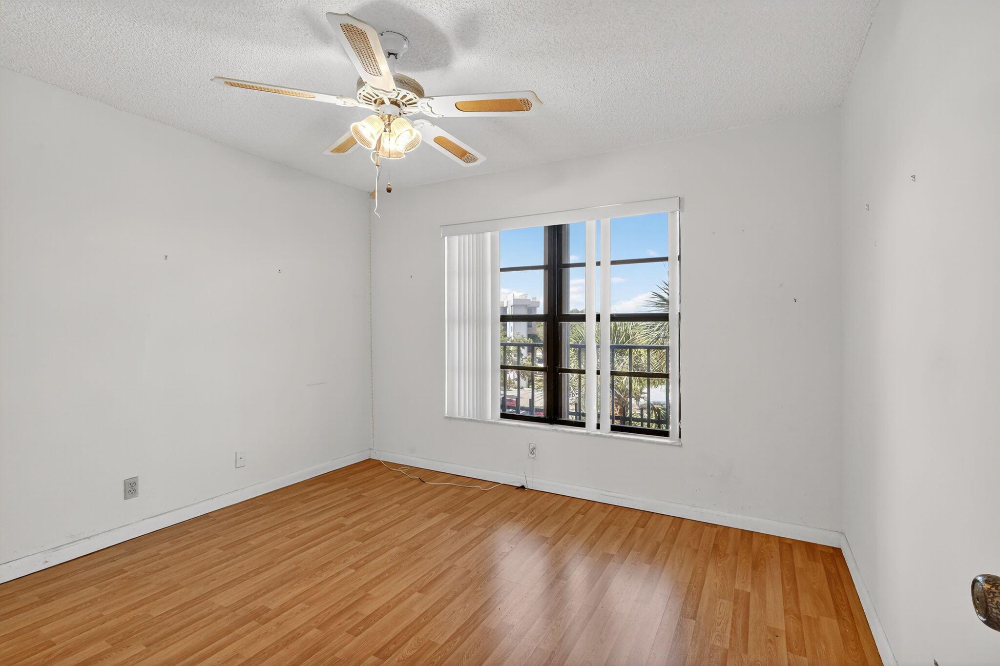 4640 Lucerne Lakes Boulevard 503