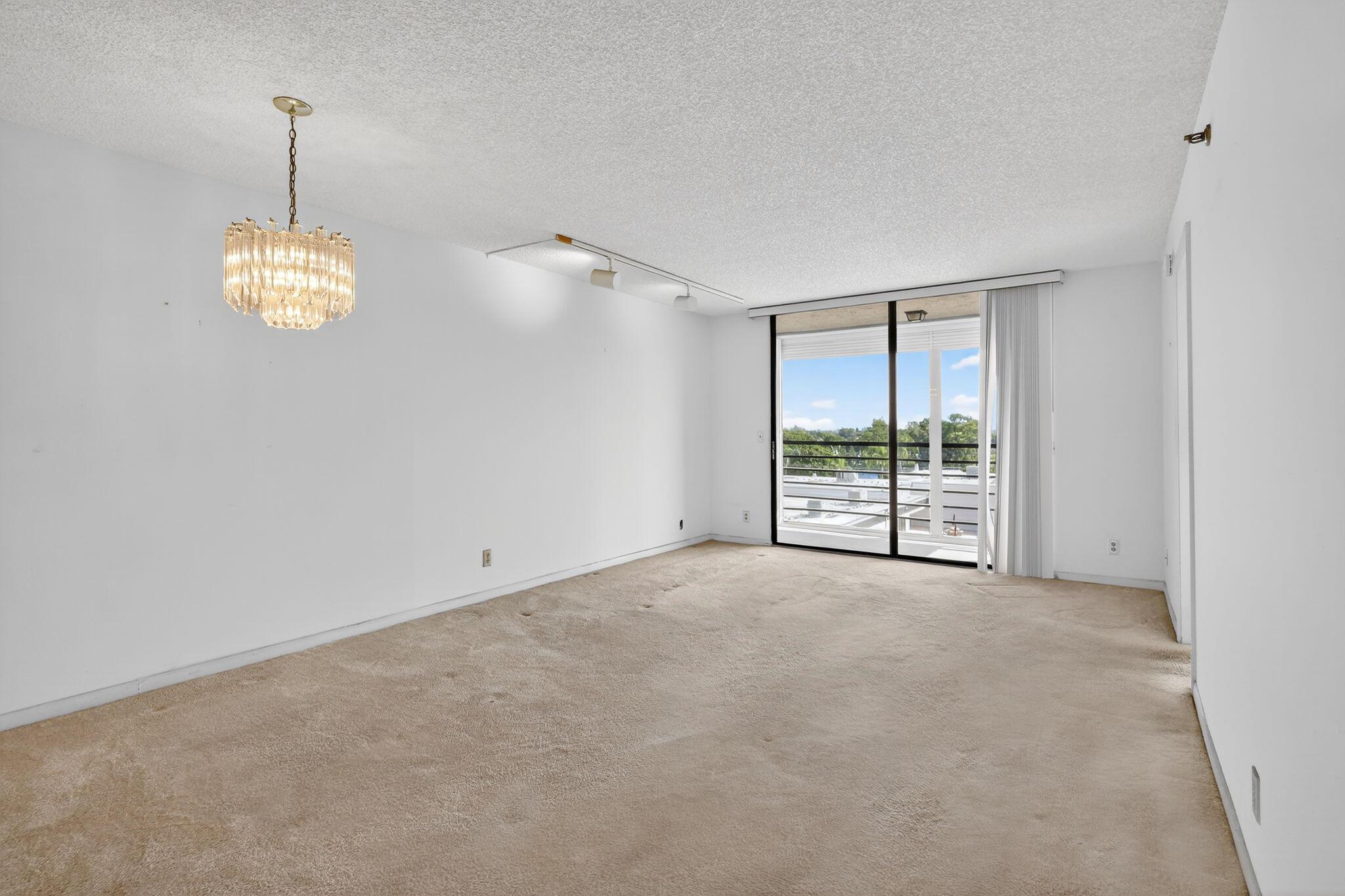 4640 Lucerne Lakes Boulevard 503