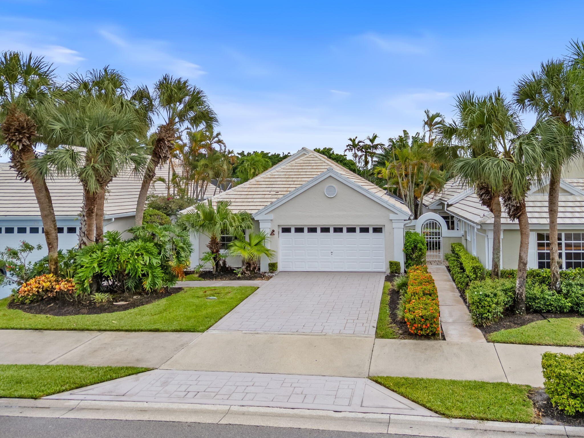 9190 Heathridge Drive