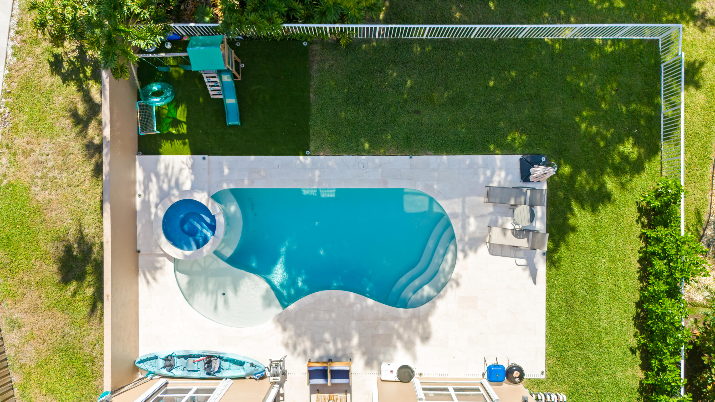 6805 NW 75th Court