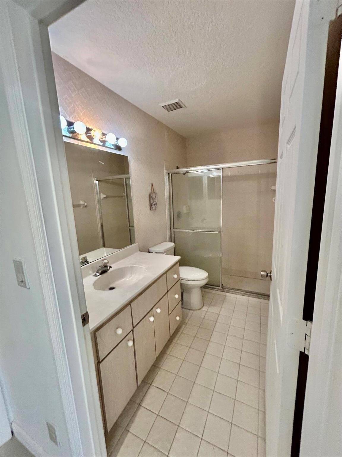 7818 Stirling Bridge Boulevard S