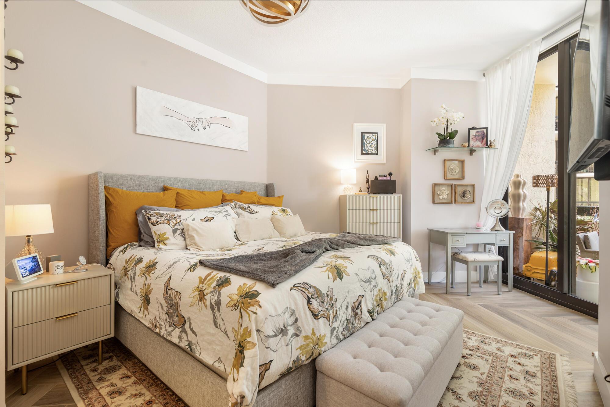 801 South Olive Avenue 919