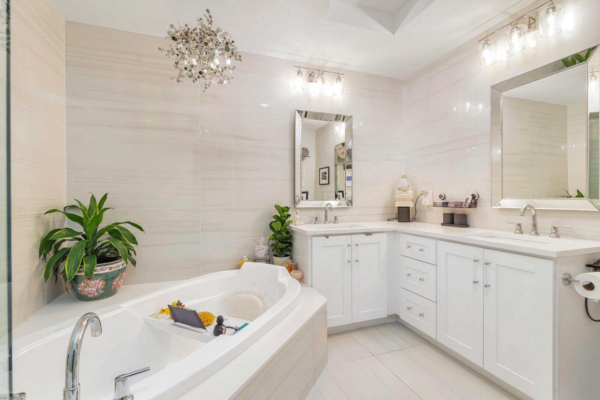 801 South Olive Avenue 919