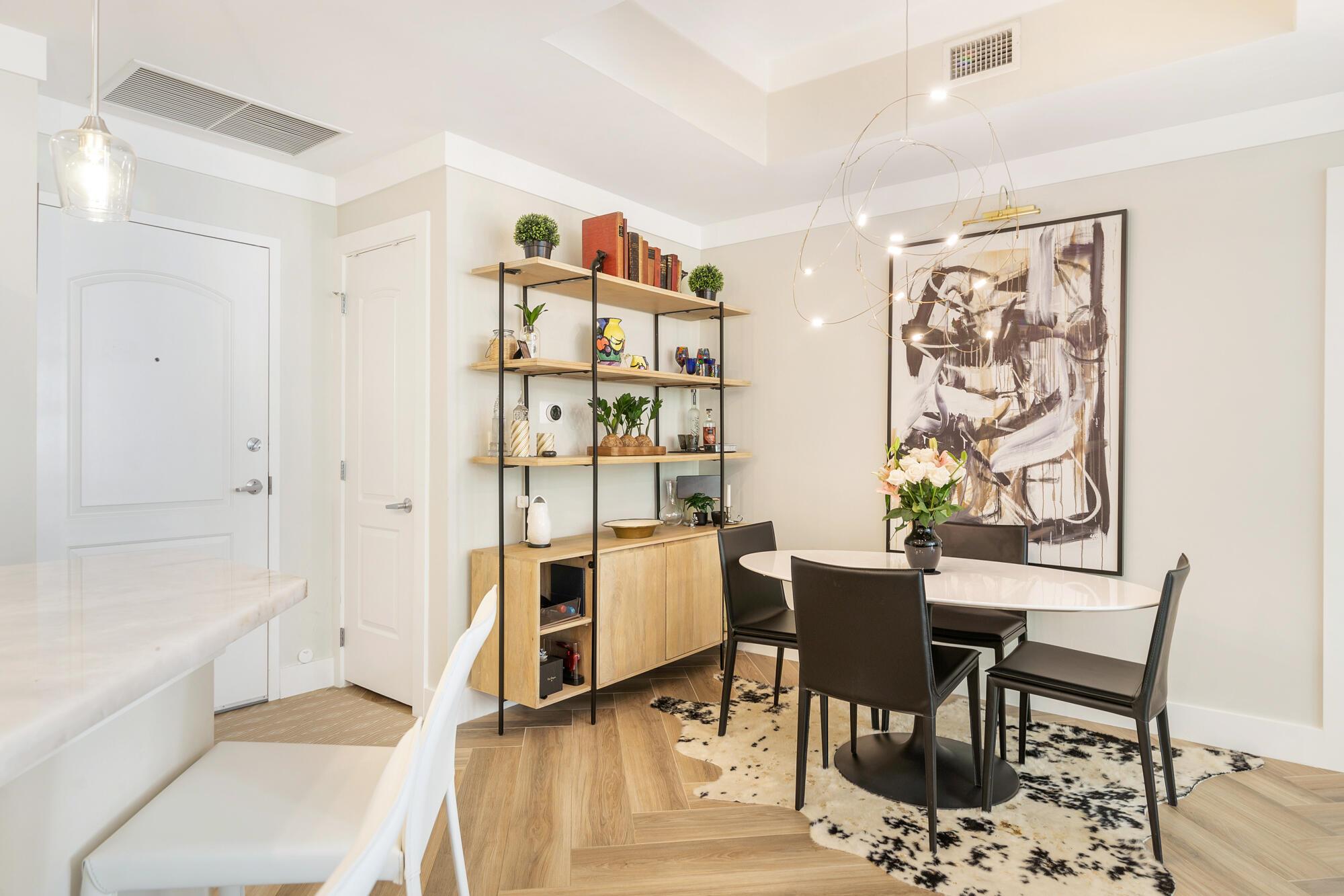 801 South Olive Avenue 919