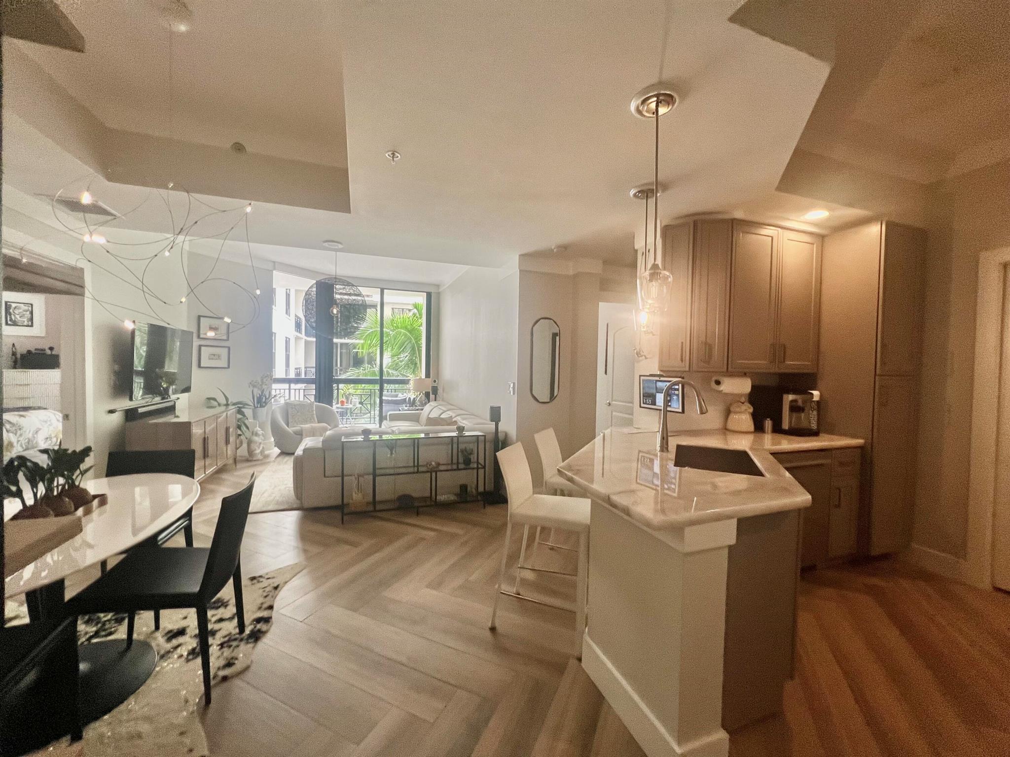 801 South Olive Avenue 919