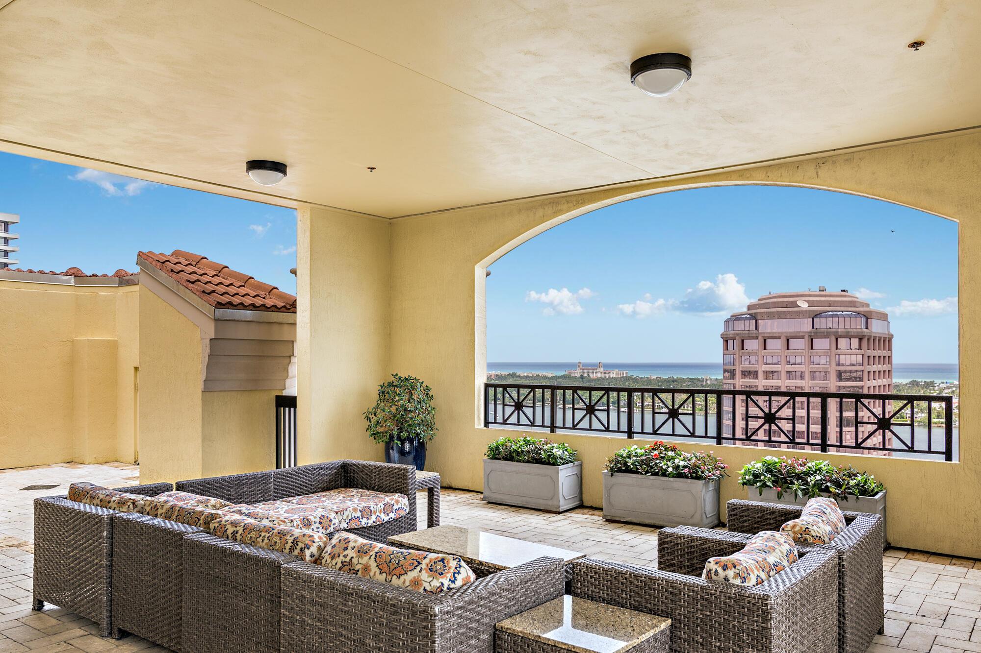 801 South Olive Avenue 919