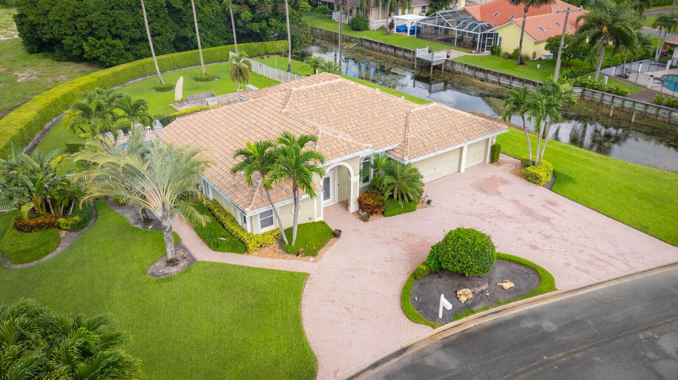 9525 Cross Creek Drive