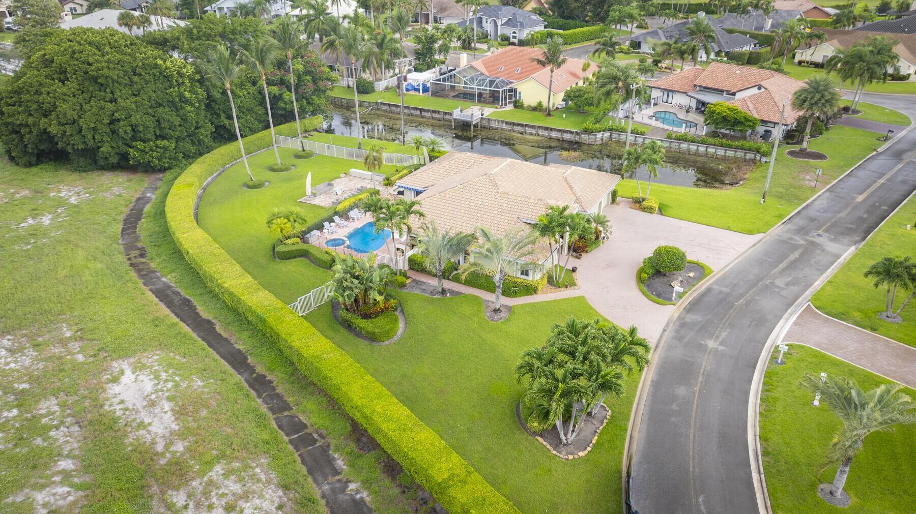 9525 Cross Creek Drive