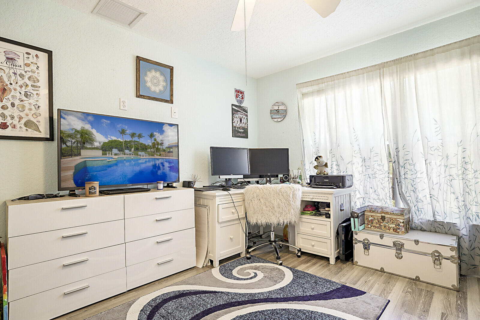 9525 Cross Creek Drive