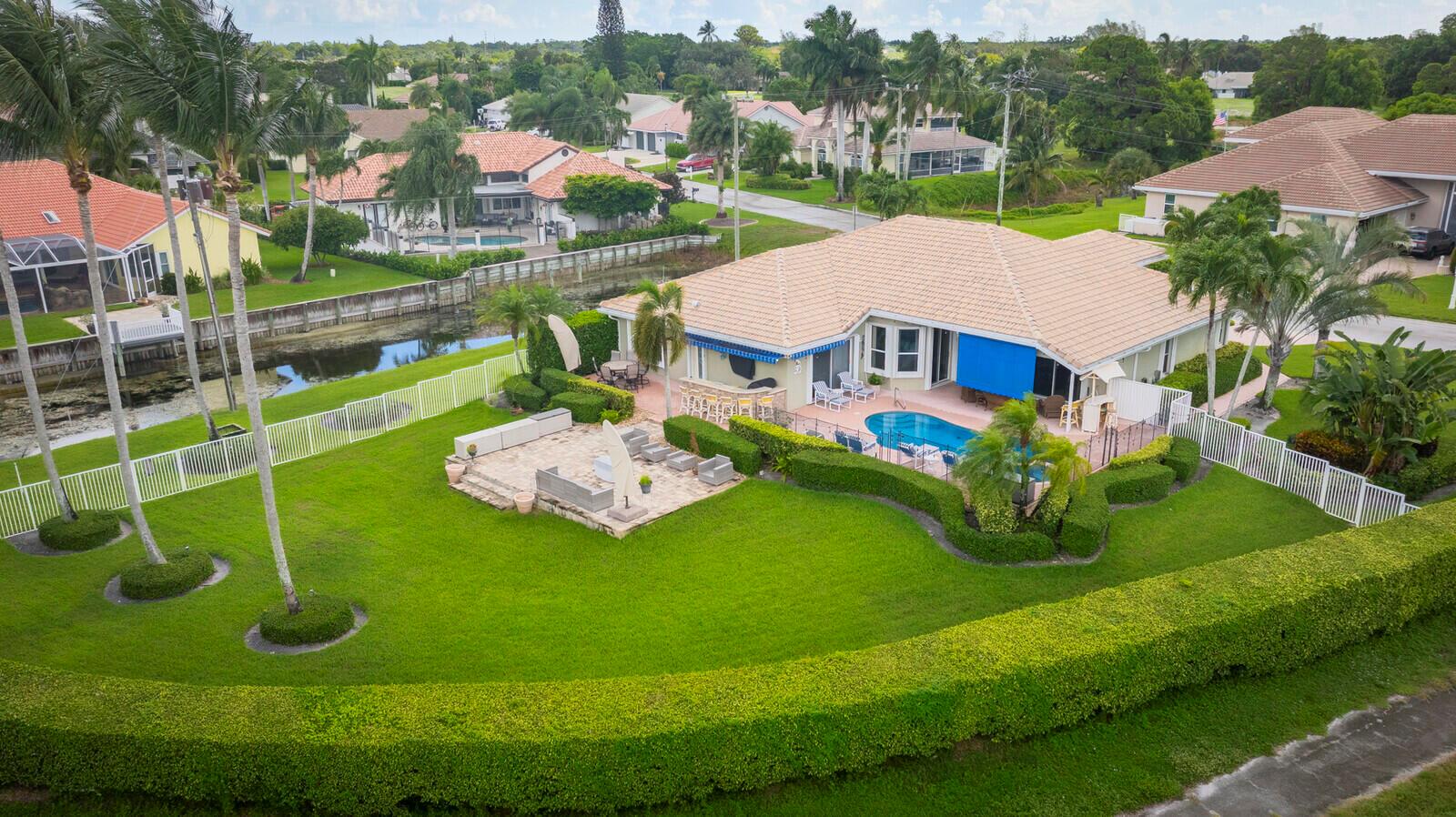 9525 Cross Creek Drive