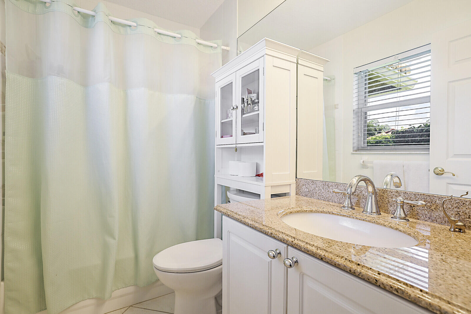 9525 Cross Creek Drive