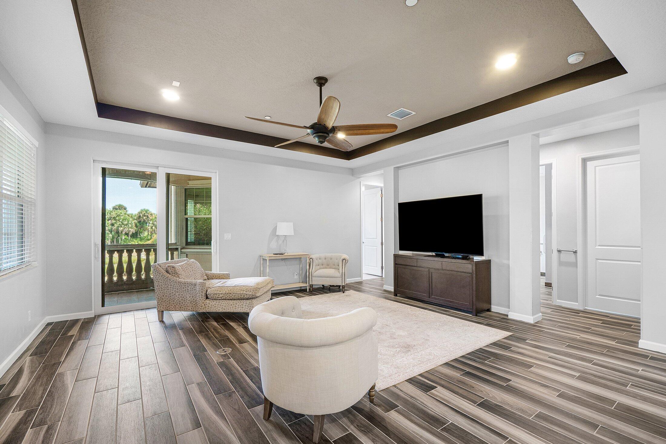 274 Tresana Boulevard 132