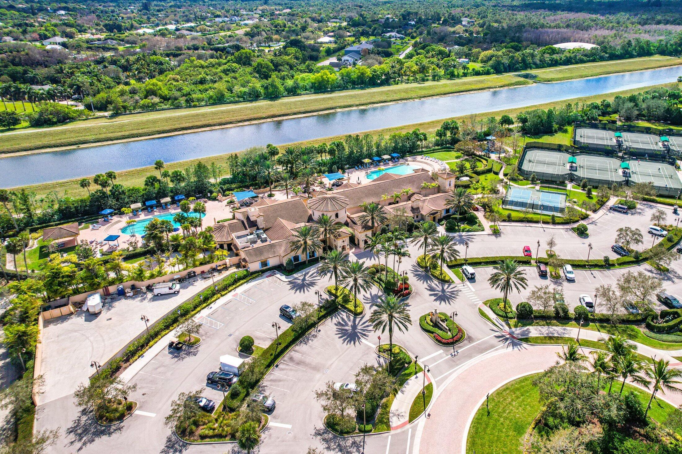 274 Tresana Boulevard 132