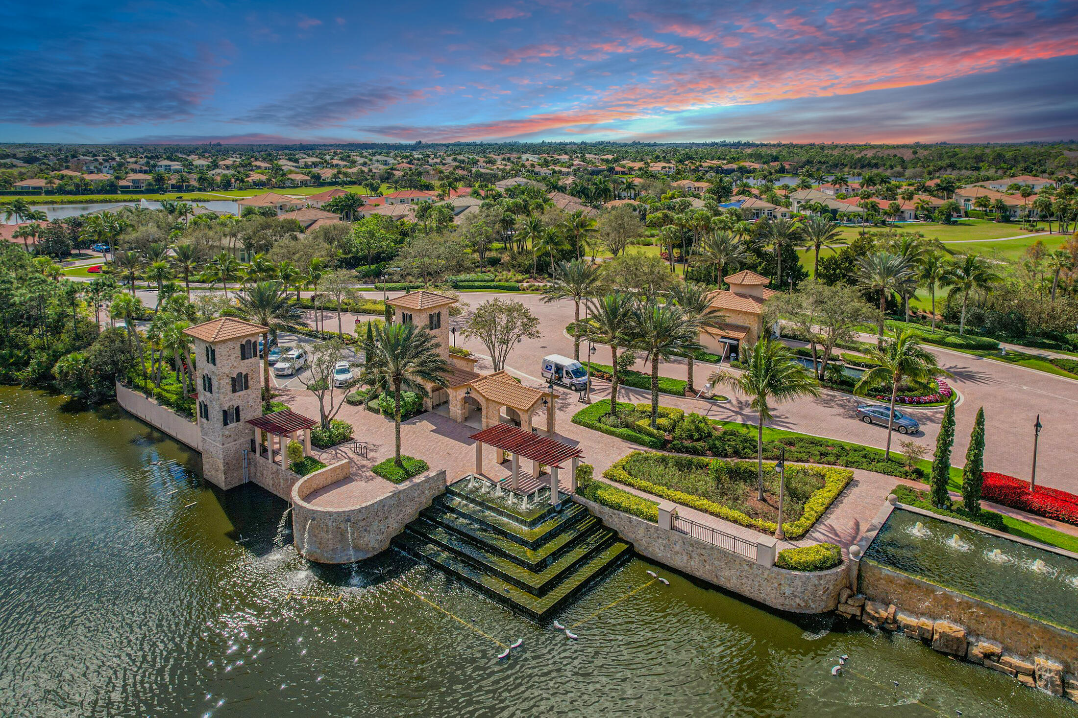 274 Tresana Boulevard 132