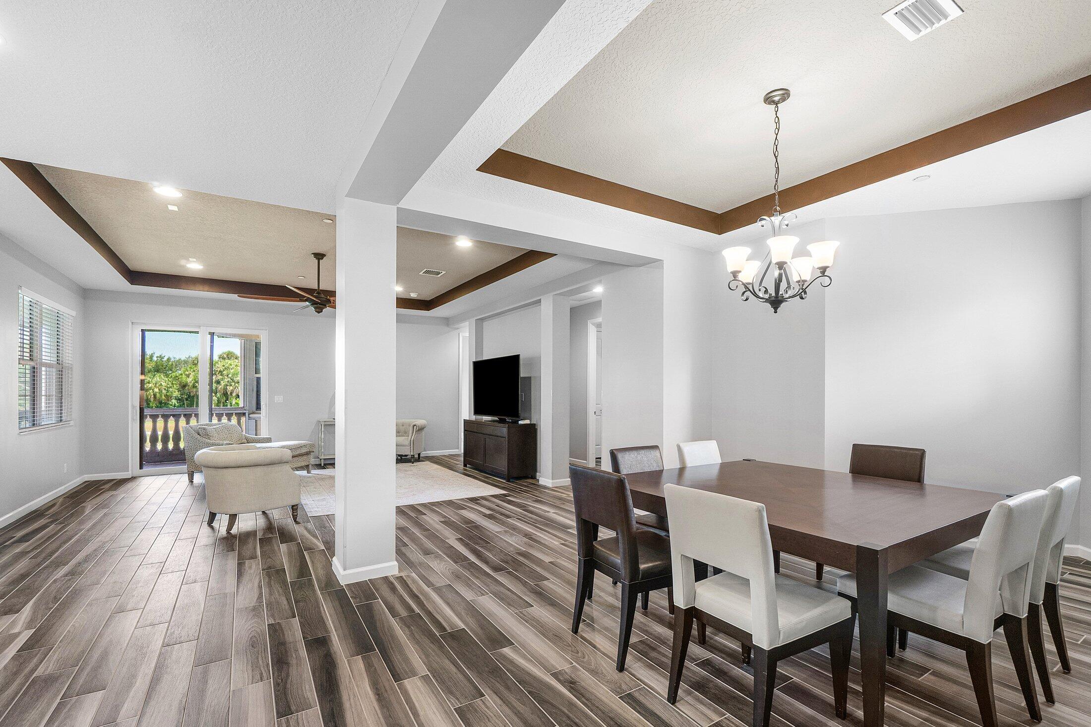 274 Tresana Boulevard 132