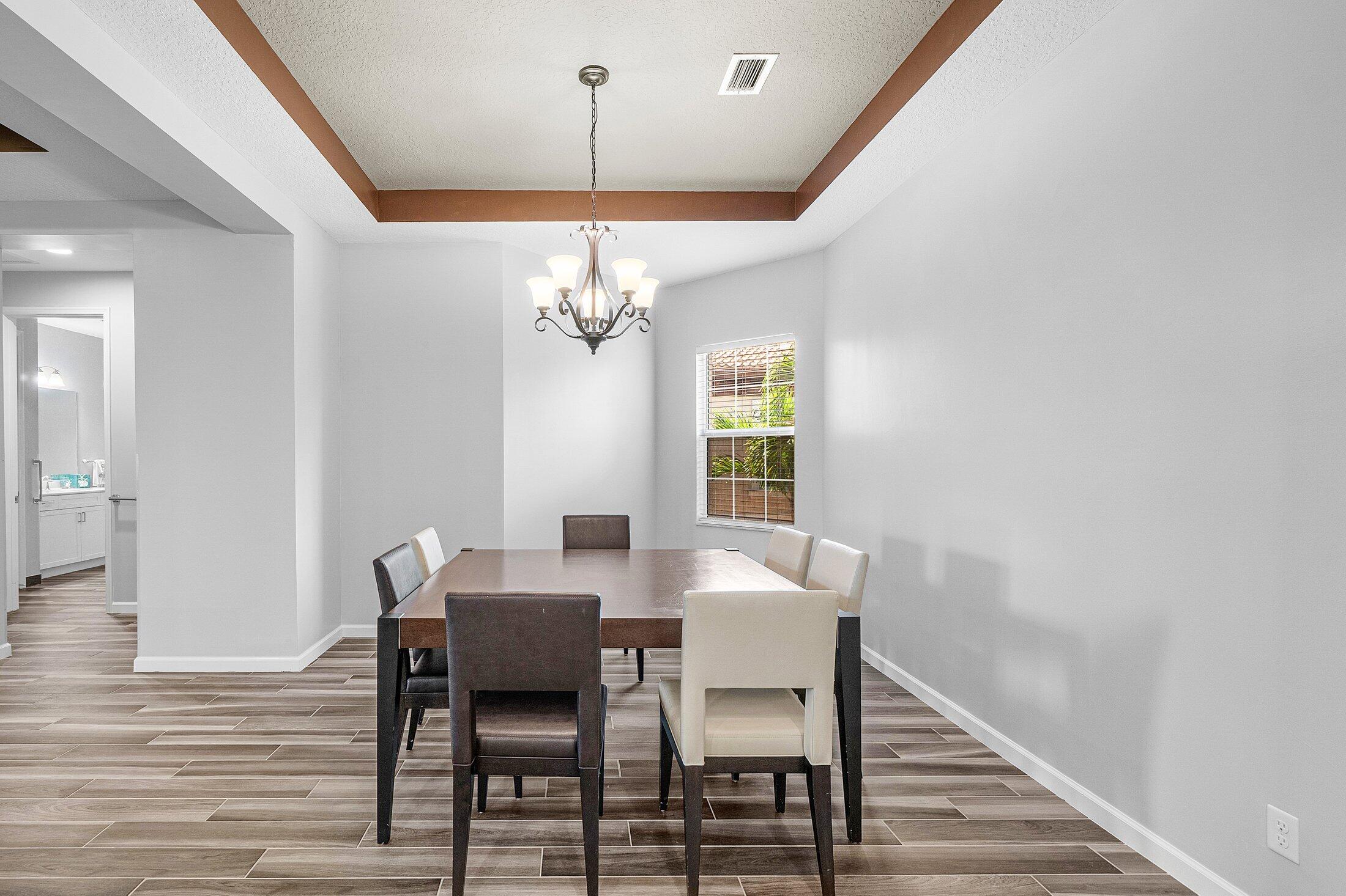 274 Tresana Boulevard 132