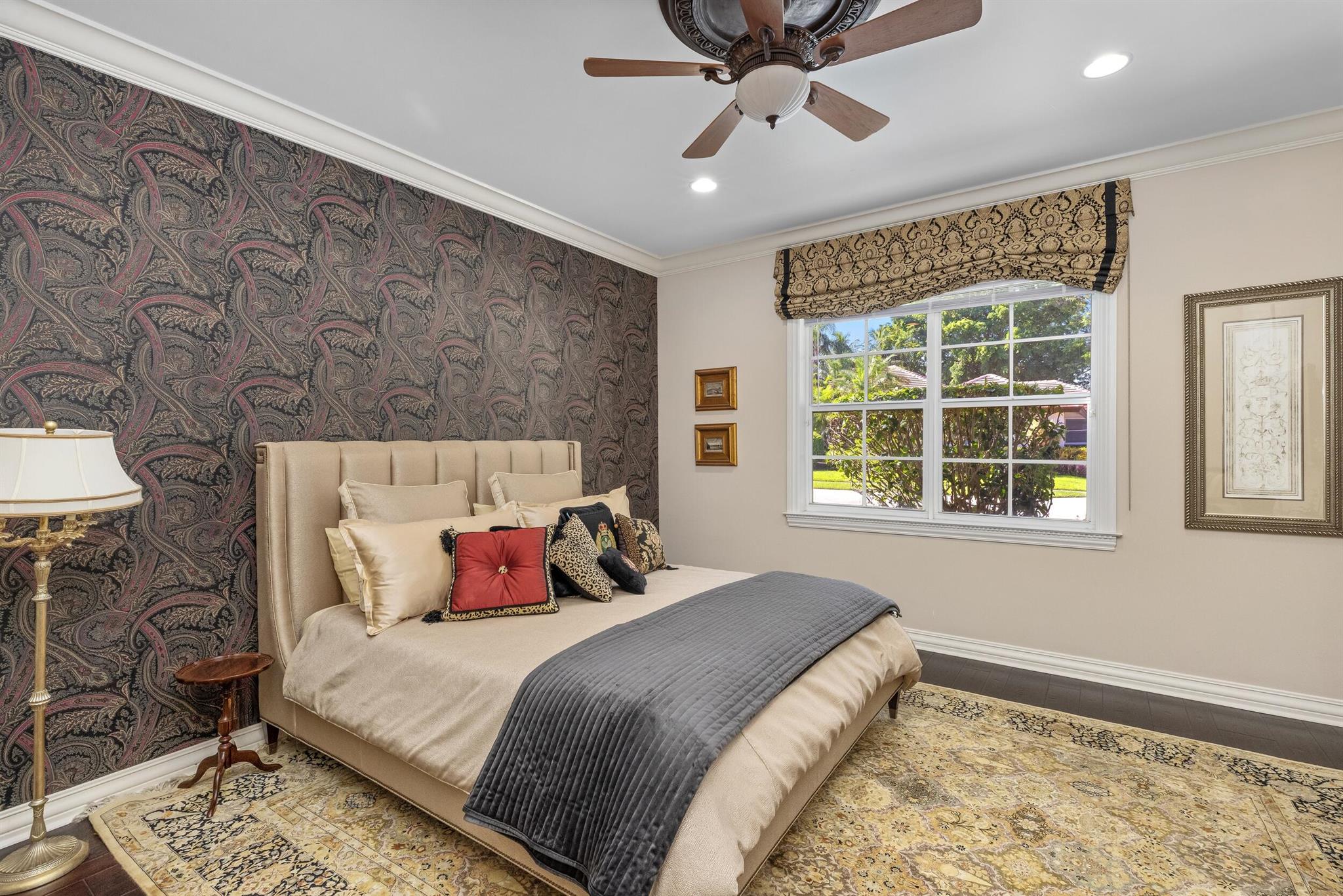 780 NE Orchid Bay Drive