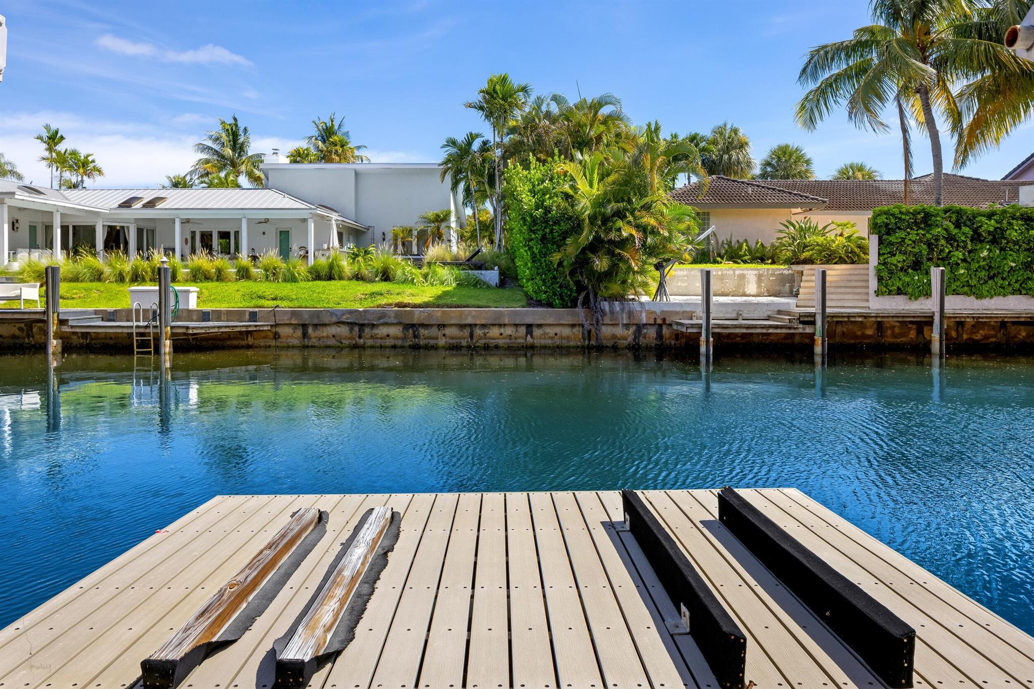 780 NE Orchid Bay Drive