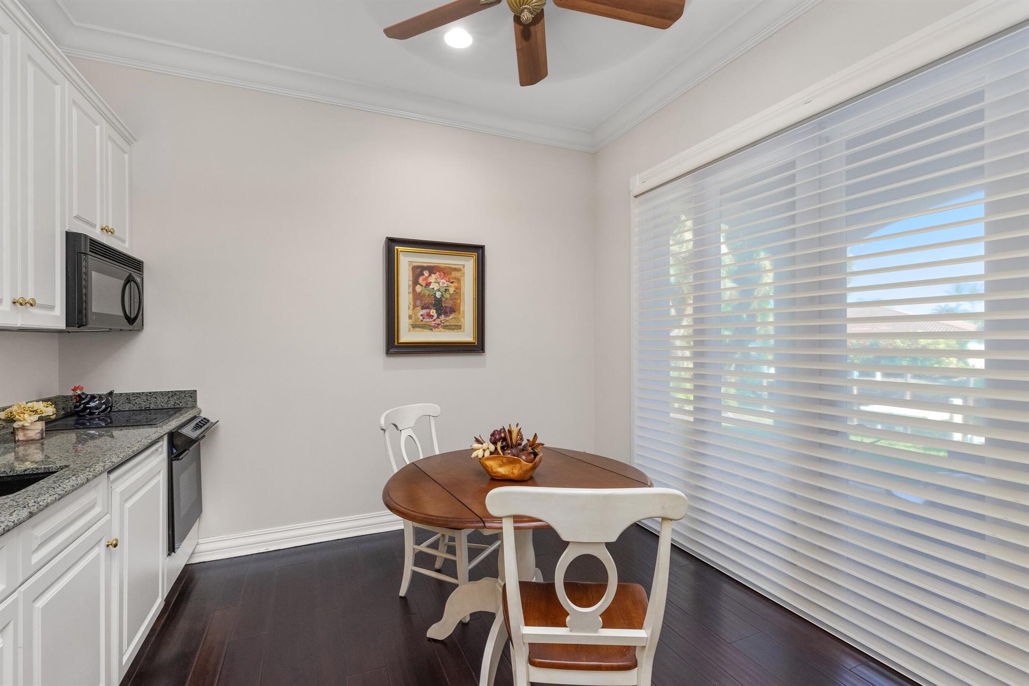 780 NE Orchid Bay Drive