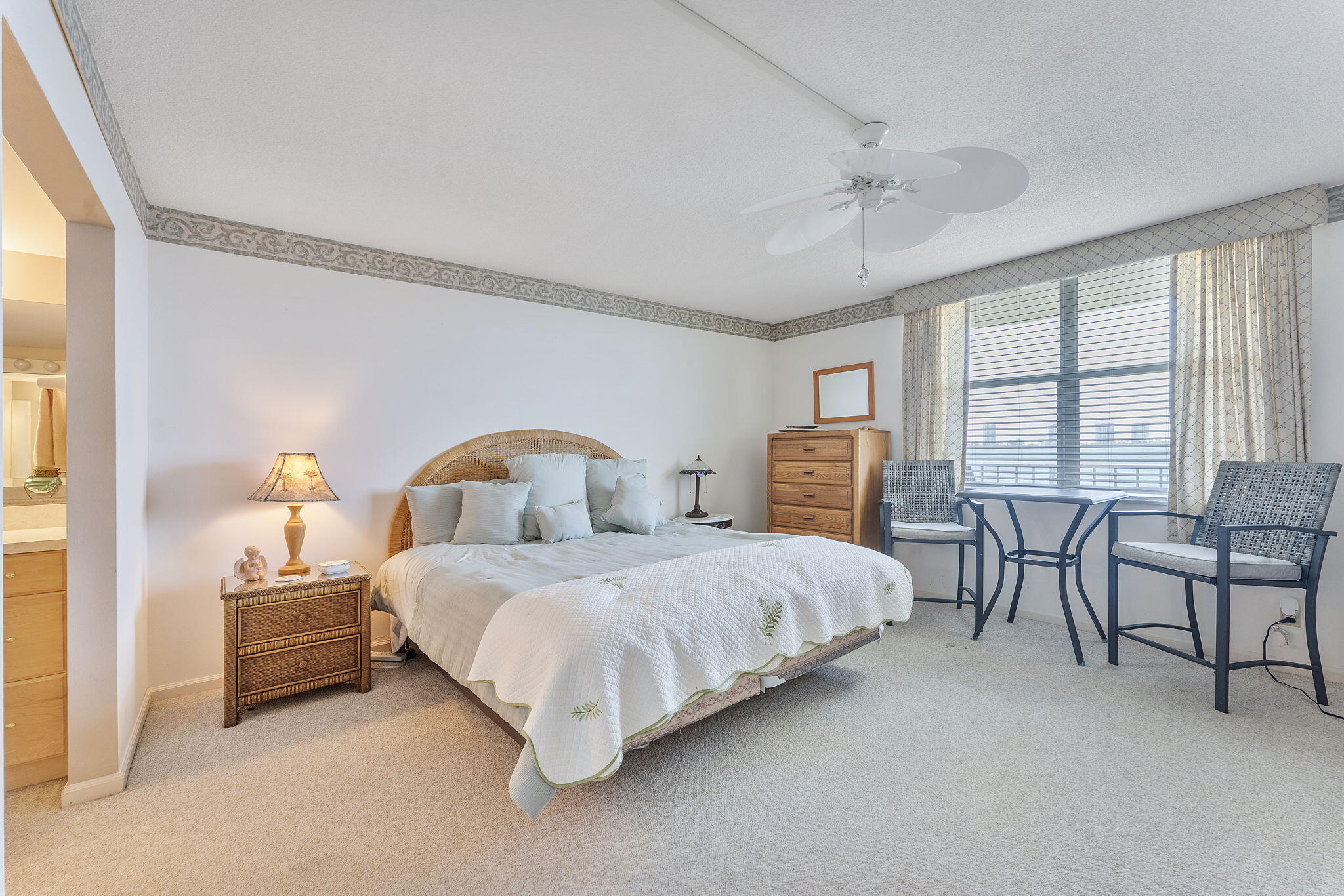 801 Lake Shore Drive 505