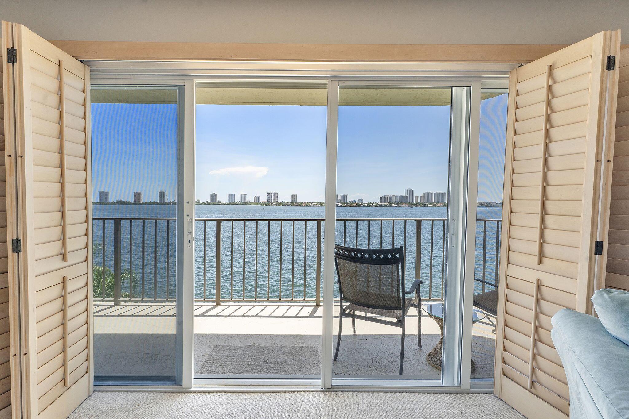 801 Lake Shore Drive 505