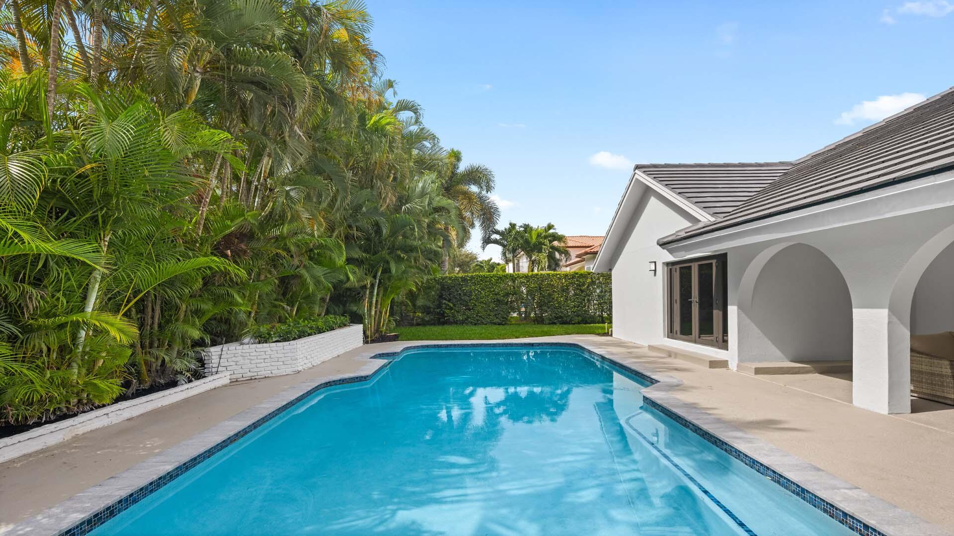 4606 Gleneagles Drive