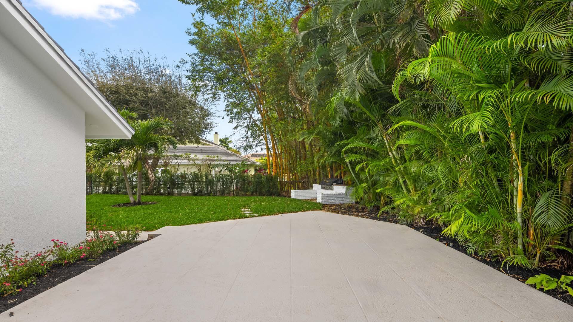 4606 Gleneagles Drive