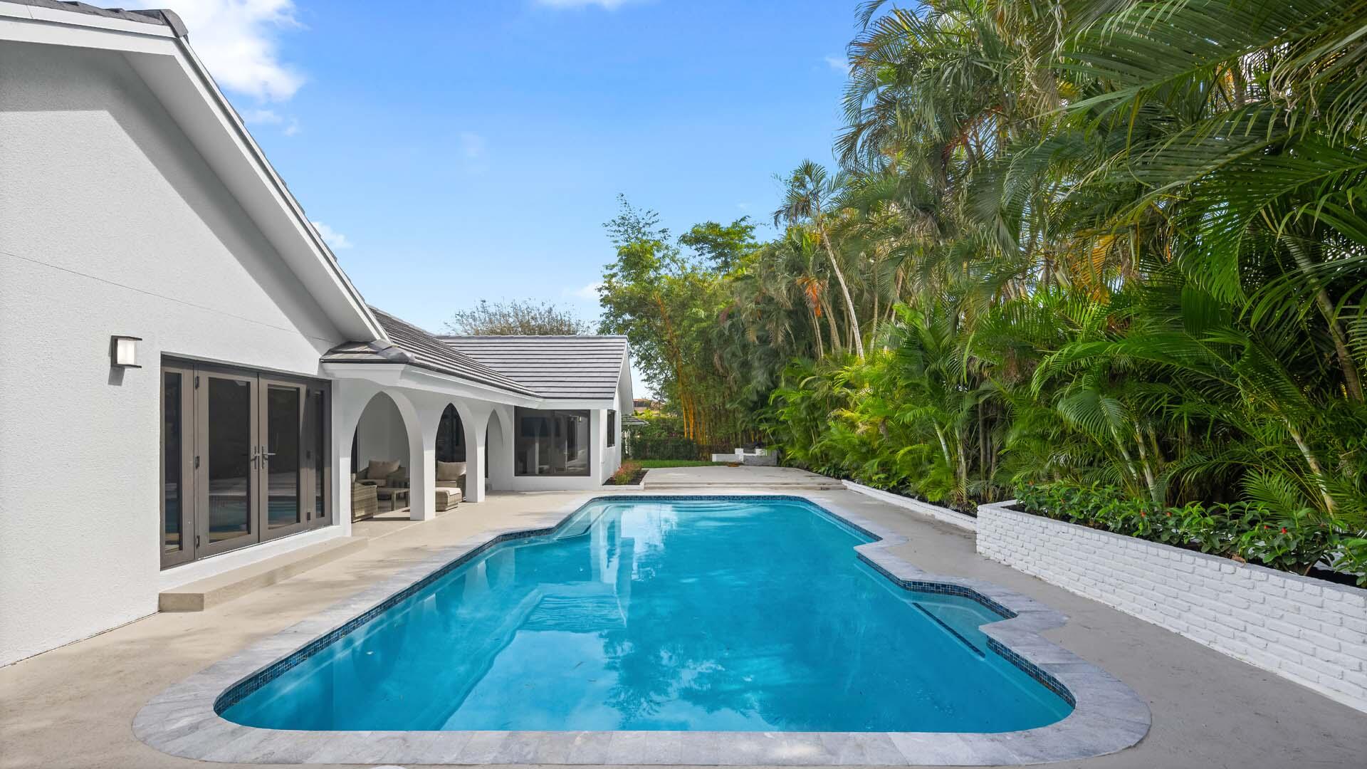 4606 Gleneagles Drive