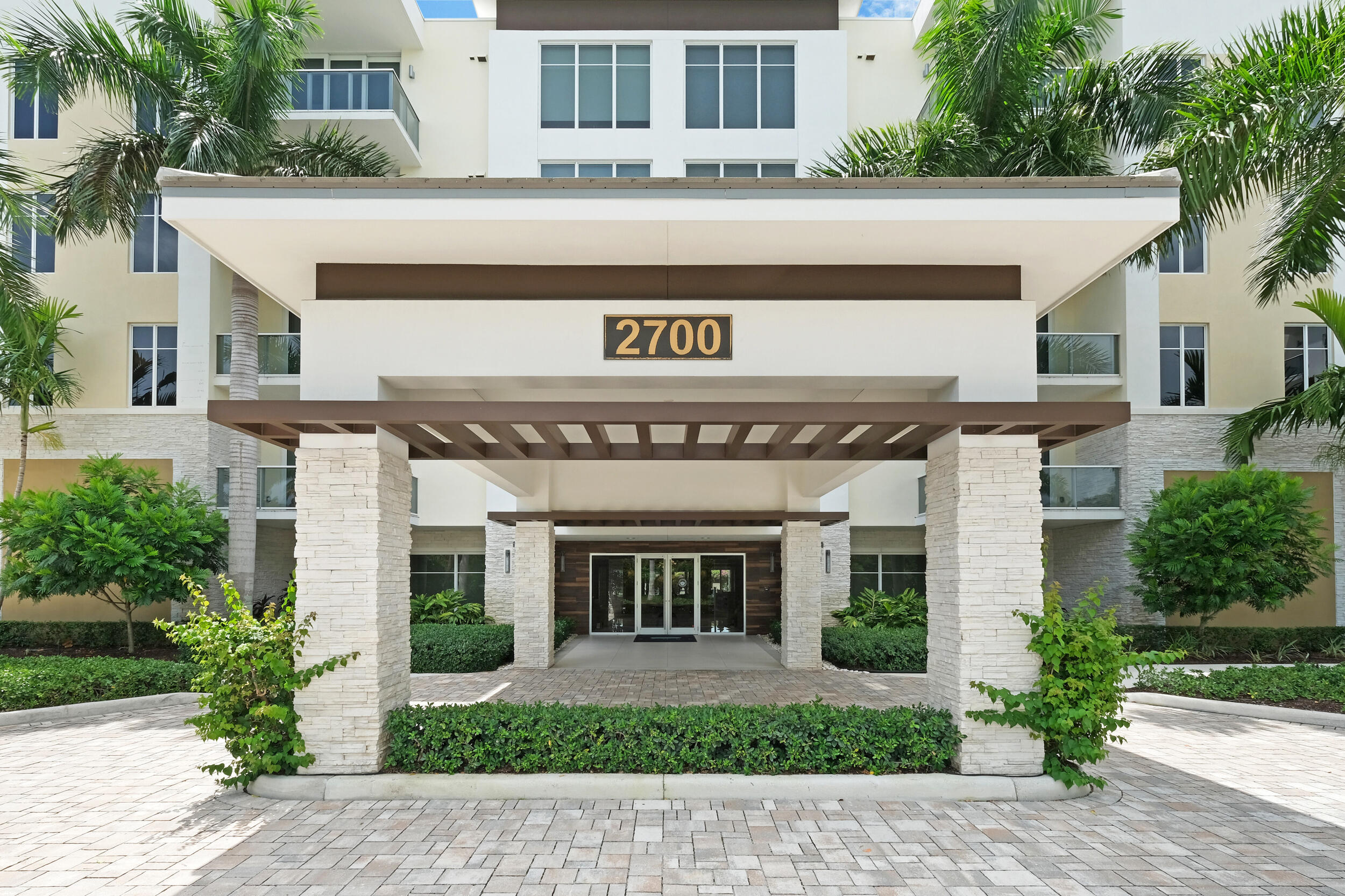 2700 Donald Ross Road 211